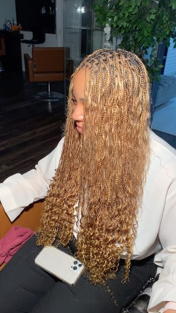 Ashy Blonde Knotless Braids, 27 Hair Color Box Braids, Blonde Small Knotless Box Braids, Color 30 Bohemian Knotless Braids, Boho Braids Honey Blonde, Color 27 Boho Knotless Braids, 1b 27 Knotless Braids, Color 27 Box Braids, Honey Blond Boho Knotless Braids