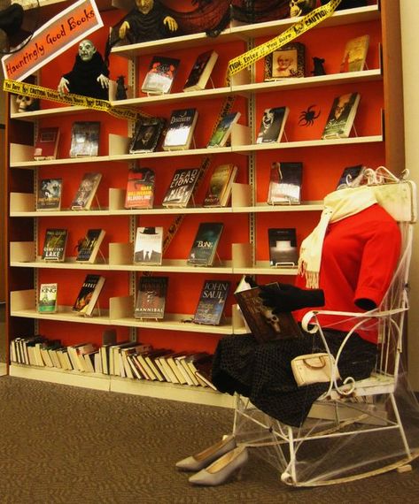 Library Halloween, Halloween Library, Library Marketing, Haunted Library, Library Decorations, School Library Displays, Middle School Libraries, Halloween Reading, Library Themes