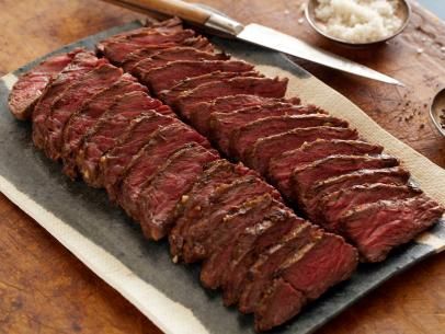 Marinated Grilled Hanger Steak Anne Burrell, Grilling Recipes Sides, Hanger Steak, Grilled Steak Recipes, Steak Tacos, Healthy Grilling Recipes, George Foreman, Steak Recipe, Bulgogi