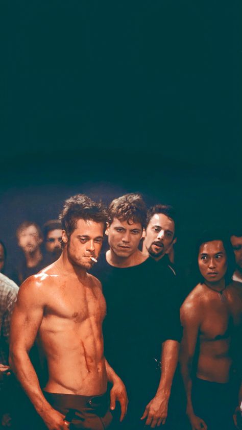 Tyler Durden Physique, Brad Pitt Physique, Tyler Durden Wallpaper Iphone, Fightclub Movie Wallpaper, Tyler Durden Tattoo, Tyler Durden Aesthetic, Tyler Durden Wallpaper, The Fighter Movie, Caduceus Tattoo