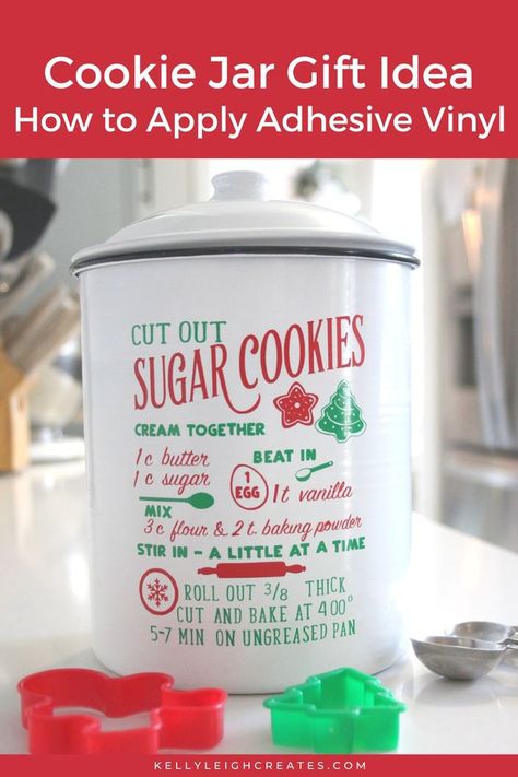 Learn how to make a fun cookie jar gift with adhesive vinyl and this easy tutorial. Cookie Jar Gifts, Cutout Sugar Cookies, Silhouette Tutorials, Vinyl Cut, Jar Gifts, Fun Cookies, Cookies And Cream, Cookie Jars, Easy Tutorial