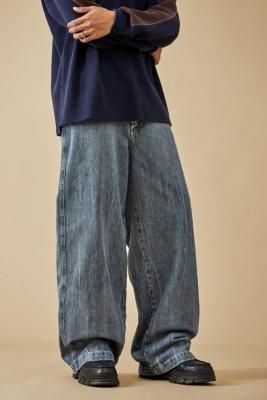 Best Baggy Jeans, Grey Baggy Jeans, Baggy Skater Jeans, Super Baggy Jeans, Mens Light Wash Jeans, Mens Baggy Jeans, Blue Jeans Outfit Men, Light Blue Jeans Outfit, Baggy Jeans Men