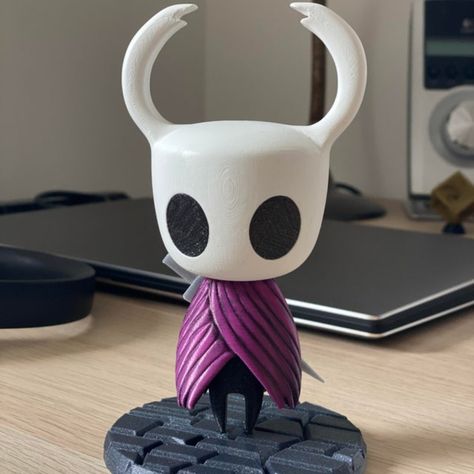 Hollow Knight Cake Ideas, Knight Cake, 3d Printer Art, Hallow Knight, Knight Models, Mini Mundo, Hollow Art, Knight Art, Modeling Clay