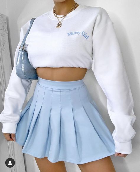 Blue Tennis Skirt, Pinterest Outfits, Looks Chic, Cute Skirts, Teenage Fashion Outfits, Tennis Skirt, Girly Outfits, Teen Fashion Outfits, Looks Vintage