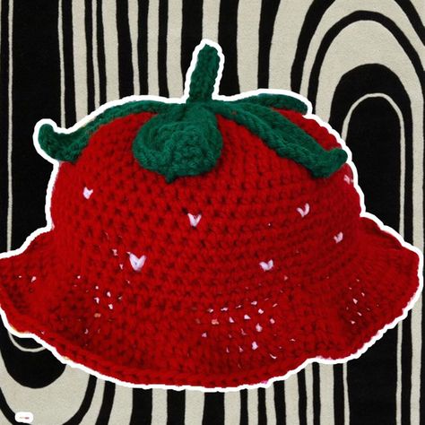 Crochet Strawberry Bucket Hat, Crochet Outerwear, Strawberry Bucket Hat, Fruit Hat, Crochet Strawberry, White Hearts, Hat Handmade, Cute Strawberry, White Heart