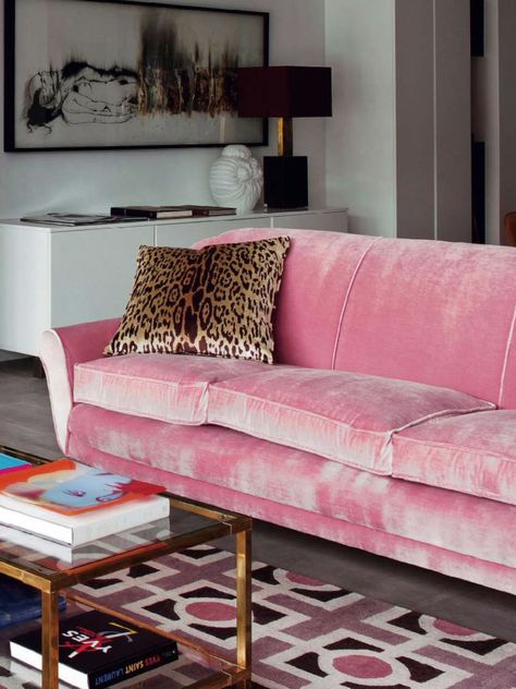 Feminine Aesthetic Home, Girl Apartment Aesthetic, Modern Living Room Minimalist, Main Character Vibes, Pink Velvet Couch, Girl Apartment Decor, Character Vibes, Salon Suites, Velvet Couch