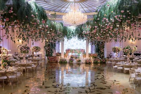 Garden Wedding Venues California, Enchanted Wedding Decor, Rose Garden Wedding, Ny Wedding Venues, Enchanted Garden Wedding, About Rose, Garden Wedding Reception, Garden Theme Wedding, Garden Venue