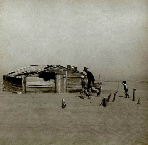 Farmer-and-sons-walking-in-the-face-of-a-dust-storm.-Cimarron-County-Oklahoma-USA-April-1936 Farm Security, Don Delillo, Oklahoma History, Grapes Of Wrath, Walker Evans, Dust Bowl, Dust Storm, Great Plains, Photo Essay