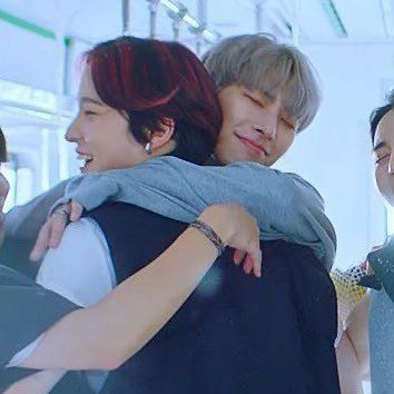 mingi space on Twitter: "mingi gives the warmest hugs ever… " Ateez Hugging, Yungi Ateez, Not Okay, Best Duos, Warm Hug, Safe Place, One Team, Get Over It, Seventeen