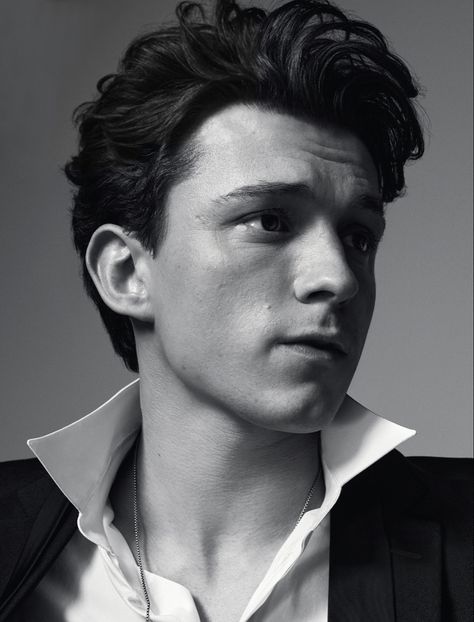 Black And White Photography Portraits, Styling Portfolio, Celebrity Portraits Drawing, Tom Holland Zendaya, Tom Holland Imagines, Tom Holland Peter Parker, Prop Stylist, Tom Holland Spiderman, Uk Photos