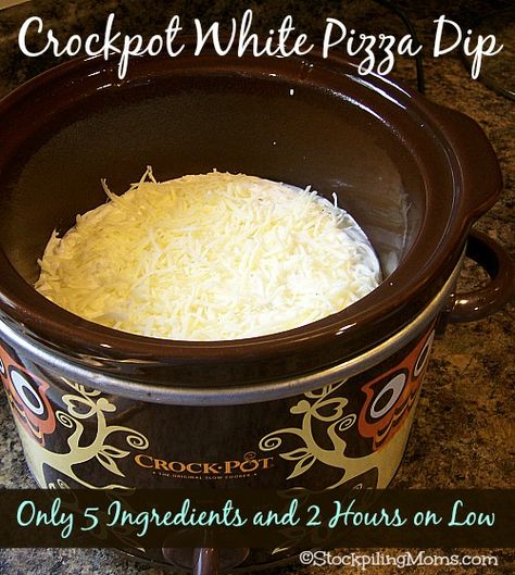 Crockpot White Pizza Dip is amazing! Only 5 ingredients in this appetizer recipe and cooks in 2 hours! This is the perfect tailgating or party food!! Crockpot Pizza Dip, Crockpot Dip, White Pizza Dip, Dip Crockpot, Crock Pot Dips, Crockpot Appetizers, Pizza Dip, White Pizza, Crock Pot Cooking