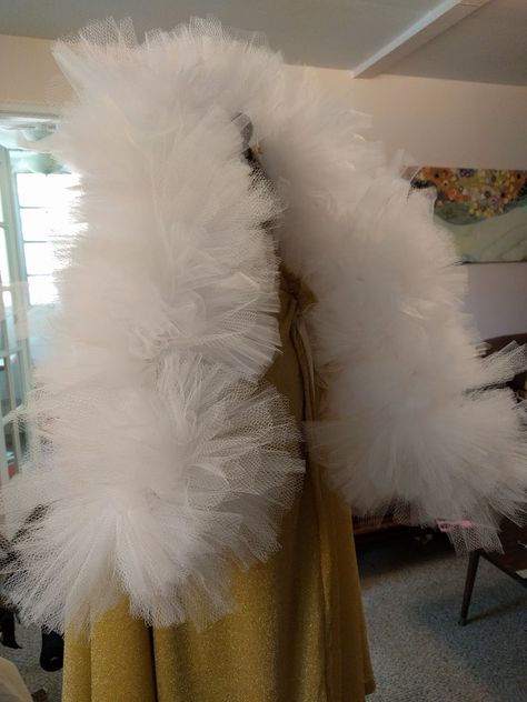 I'm completing a new costume and I decided I wanted to add a feather boa... but I wanted it to be vegan/ cruelty-free. I researched and aske... Diy Tulle Boa, Showgirl Headdress Diy, Burlesque Pasties Diy Tassels, Feather Boa Bra, Tulle Costumes, Burlesque Dress, White Feather Boa, Dance Diy, Diy Tulle Skirt