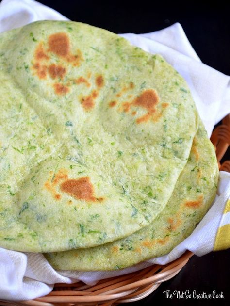 Sneak leafy greens into your kid’s sandwiches by making this Spinach Flatbread – it’s easy and it’s good for them and us, too.  When someone says leafy greens, the first thing comes to mind is spinach. I think that would prove that my favorite leafy green is spinach. I used to put spinach in vegetable soups/stews, but when told by friends that spinach is good for anemia, I started consuming spinach like Popeye. Since then, I could eat spinach in any form… even in the form of flatbread. Well, ... Party Melt, Spinach Flatbread, Carrots And Dates, Dates Cake, Spinach Bread, Spinach Breakfast, Recipes With Naan Bread, Lou Lou, Spinach Stuffed Chicken