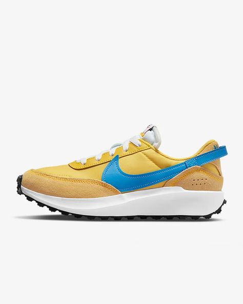 Waffle Debut Nike, Nike Waffle Debut, Nike Waffle, Shoes Nike, Brooks Sneaker, Women's Shoes, Sneakers Nike, Free Delivery, Shoe Accessories