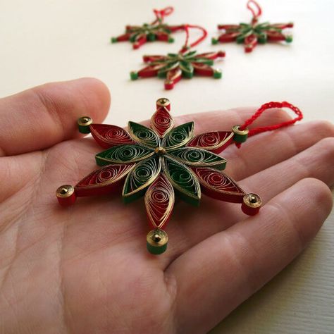 Paper Craft Tree, Paper Ornaments Diy, Flower Making Crafts, Craft Tree, Handcrafted Christmas Cards, Prepare For Christmas, Diy Quilling Crafts, Jul Diy, Paper Quilling For Beginners