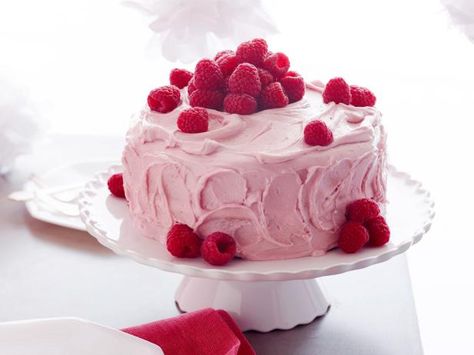 Todd's Orange and Raspberry Cake Raspberry Cake Recipe, Birthday Fireworks, Raspberry Cake Recipes, Dessert Sushi, Birthday Gifs, Raspberry Orange, Gateaux Cake, Raspberry Cake, Giada De Laurentiis