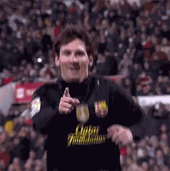 Messi Team, Messi Funny, Messi Gif, Lio Messi, Lionel Messi Barcelona, Hope Solo, Soccer Gifs, Lionel Andrés Messi, Cat Hug