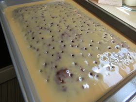 Moo Moo Cake, Holly Cow Cake, Holy Cow Cake Recipe, Moo Cow Cake Recipe, Moo Cow Cake, Holy Cow Cake, Cake Buffet, Cow Cake, Cow Cakes