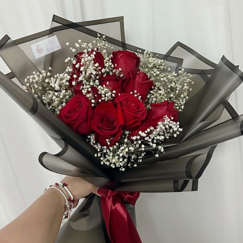 Red White And Black Flower Bouquet, Black Bouquet Aesthetic, Red Rose Bouquet Black Wrap, Red Rose Bouquet For Prom, Red Rose Bouquet Brown Paper, Red Roses With Black Wrapping, Red Black And White Bouquet, Black Red Bouquet, Red And Black Rose Bouquet