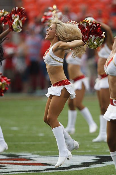 Chiefs Cheerleaders, Kansas City Chiefs Cheerleaders, Cheerleading Outfits, Nfl Cheerleaders, Art Deco Posters, Kansas City Chiefs, Kansas City, Cheerleading, Kansas