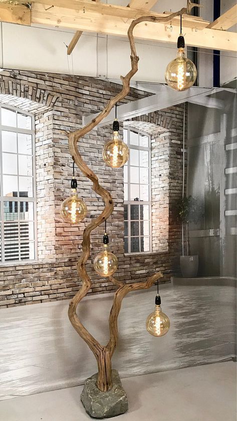 Dekorere Bad, Oak Branch, Tall Floor Lamps, Lamp Ideas, Unique Floor Lamps, Hemma Diy, Dekor Diy, Diy Casa, Easy Coffee