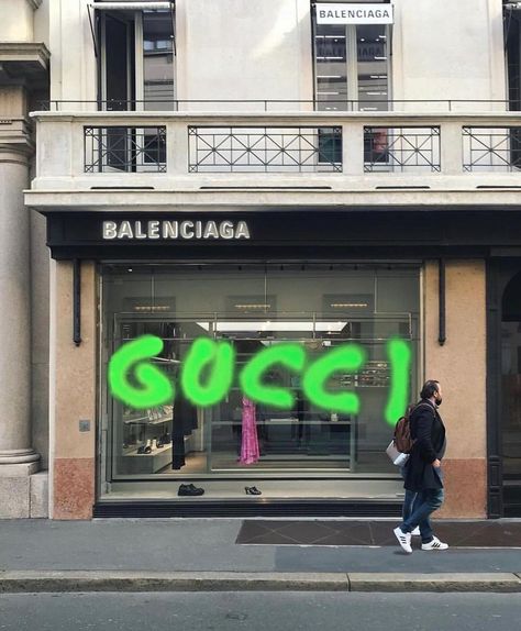 REVOLT on Instagram: “Luxury slogans by @pietro.terzini 🛍” V Gucci, Gucci X Balenciaga, Soft Minimalism, Gucci Store, Mix Photo, Vogue Living, Natural Interior, Archive Fashion, Minimalism Interior