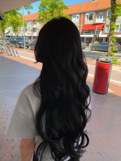 Healthy Black Hair, Black Wavy Hair, Black Hair Aesthetic, Long Healthy Hair, Jet Black Hair, Kadeřnické Trendy, Long Dark Hair, Vlasové Trendy, Pretty Hair Color