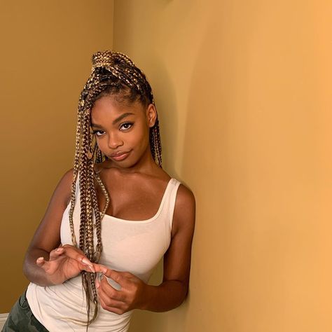 Marsai Martin Hairstyles, Marsai Martin, Colored Braids, Mega Hair, Girls Braids, Braids For Black Women, Famous Girls, Silk Hair, Goddess Braids