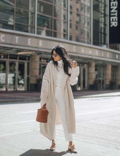 COZY IN WHITE Coats For Petite Women, Sheryl Luke, Walk In Wonderland, White Jeans Winter, White Casual Sneakers, Cozy Oversized Sweaters, White Turtleneck Sweater, Best Winter Coats, Outfits Edgy