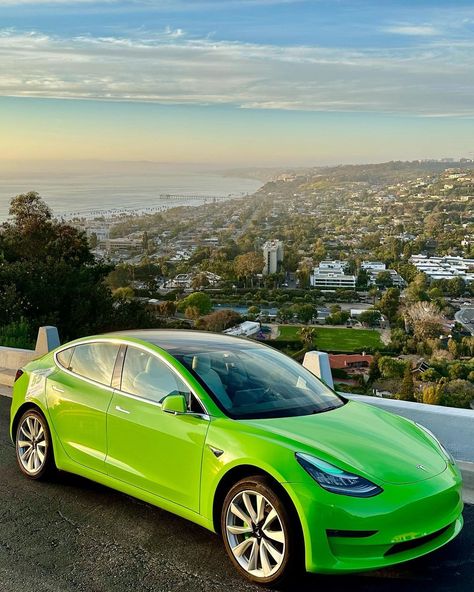 Apple green and all-electric, a match made in heaven 🍏🚗 Credit @iconictesla www.gonzomachine.com #Tesla #Model3 #AppleGreen Green Tesla, Car Dream, Tesla Car, Tesla Model X, A Match Made In Heaven, Match Made In Heaven, Tesla Model S, Made In Heaven, Apple Green