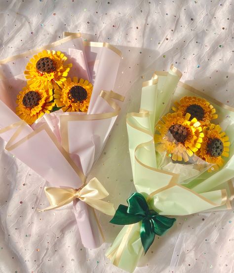 Send this to someone who loves sunflowers 🌻✨ Our Lego bouquets last forever ❤️Single flowers are $80 TTD and three sunflower bouquets are $210TTD. Visit our website to order 💖 all bouquets are handmade with love and attention to detail 💖 Nationwide delivery available ✨ #the21suns #legosunflower #legoflowers #legobouquet #eternalflowers Lego Sunflower, Lego Bouquet, Forever Single, Single Flowers, Sunflower Bouquets, Single Flower, Handmade With Love, Bouquets, With Love