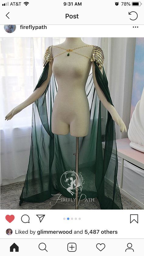 Emerald Green Fairy Dress, Evil Fairy Outfit, Moon Elf Cosplay, Moon Elf Costume, Enchanted Forest Theme Party Outfit, Warrior Wedding Dress, Elf Costume Aesthetic, Elf Outfit Ideas, Elves Outfit