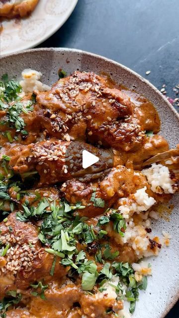 Tieghan Gerard on Instagram: "One Pan Spicy Sesame Butter Chicken – without a doubt this my favorite way to make butter chicken. It’s effortless and possibly even more delicious. The sauce makes you whisper “yummy” (: Add rice, then serve with spicy chili butter + naan. Bake —> serve —> easy peasy! 2 pounds small boneless chicken breasts or thighs 1/4 cup plain Greek yogurt 6 cloves garlic, chopped 2 tablespoons fresh grated ginger 2 tablespoons garam masala 2 teaspoons cumin 1 teaspoon turmeric 1-2 teaspoons cayenne pepper, use to your taste salt and black pepper 4 tablespoons salted butter 1 large yellow onion, chopped 1 can (14 ounce) full-fat coconut milk 1/2 cup tomato paste 2 tablespoons cold, salted butter, sliced 2 tablespoons sesame seeds 1/2 cup fresh cilantro, chopped CHILI BU Chili Butter, Butter Naan, Tieghan Gerard, Half Baked Harvest Recipes, Make Butter, Nutrition Articles, Harvest Recipes, Spicy Chili, Boneless Chicken Breast