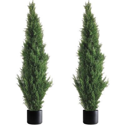 Artificial Cedar Boxwood Topiary Tree - Primrue. Revitalize your outdoor space with our Green Haven Artificial Outdoor Boxwood Topiary Tree. Designed to provide a verdant, evergreen touch to your area, this lifelike plant enhances your decor while offering easy maintenance. Perfect for gifting or as a unique addition to your own home, this topiary allows for personalized reshaping, ensuring a one-of-a-kind display. No watering, pruning, or pest control required - just the pleasure of lush, reali Cedar Topiary, Front Porch Plants, Big Planters, Arborvitae Tree, Indoor Tree, Artificial Topiary, Cedar Tree, Plant Pot Decoration, Fake Trees