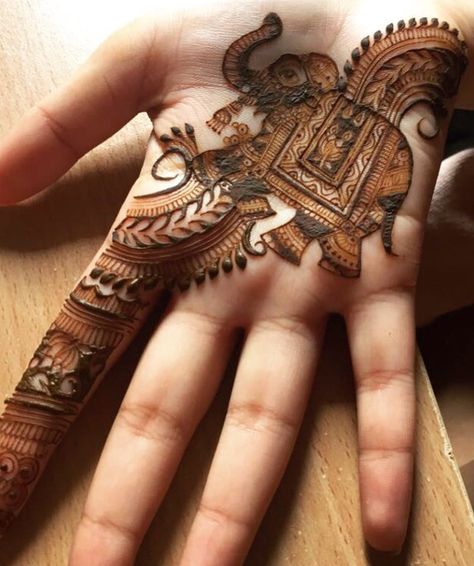 Rajasthani Mehndi Designs, Palm Mehndi Design, Mehndi Designs Bridal Hands, Mehndi Design Pictures, Simple Mehndi Designs Fingers, Very Simple Mehndi Designs, Modern Mehndi Designs, Full Mehndi Designs, Henna Tattoo Designs Simple