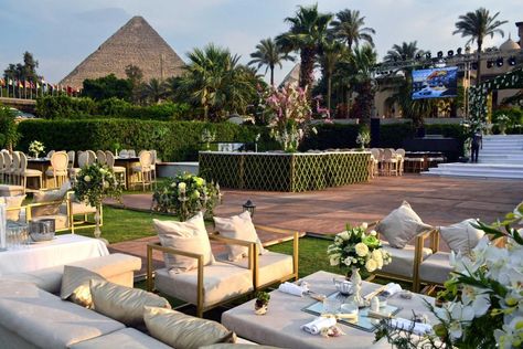 Egypt Wedding, Outdoor Events Decor, Egyptian Wedding, Places In Egypt, Wedding Ambiance, Event Planning Decorations, Wedding Dress Guide, Inexpensive Wedding Venues, Venue Decor