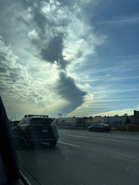 Clouds on the left half of the sky and blue sky on right half with cars ok freeway. Sky Full Of Clouds, Sky Above Clouds, Highway In The Clouds, Cloudy Sky With Moon, Clouds Photography, Blue Sky No Clouds, Photography Inspo, The Sky, Blue Sky