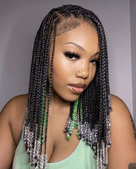 Small Box Braids With Beads, Fulani Braids Hairstyles, Short Box Braids Hairstyles, Short Box Braids, Unique Looks, Box Braids Hairstyles For Black Women, Cute Braided Hairstyles, Cute Box Braids Hairstyles, Quick Braided Hairstyles