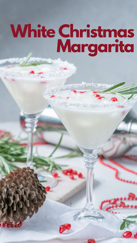 White Christmas Margarita Christmas Margherita, White Christmas Margaritas, White Margarita Christmas, Christmas Cocktails With Tequila, Christmas Margaritas For A Crowd, White Drinks Cocktails, Christmas Margarita Punch, Christmas Margarita Pitcher, White Christmas Cocktail