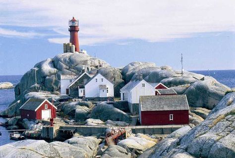 Larvik, Norway / B. Larvik Norway, Beautiful Norway, Nordic Countries, Norway Travel, Voyage Europe, Light House, Northern Europe, Lofoten, Lets Go