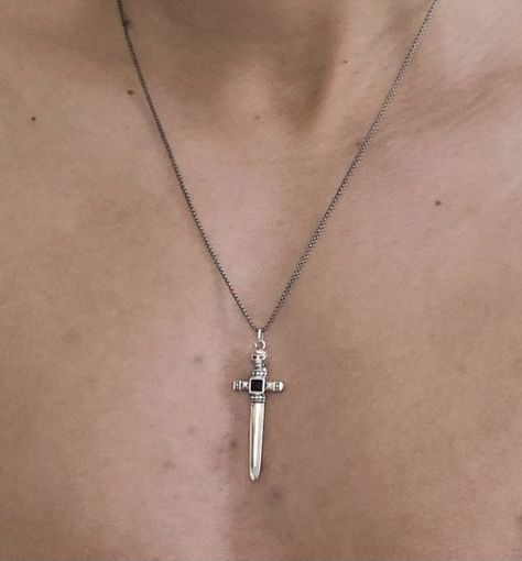 Necklaces Aesthetic Grunge, Grunge Necklaces, Grunge Necklace, Indie Jewelry, Aesthetic Grunge, Jewelry Inspo, Dainty Necklace, Cute Jewelry, Dream Wardrobe