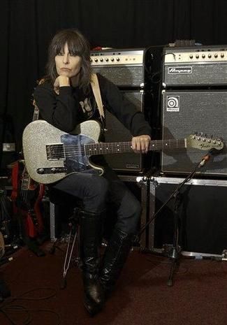 The Great Pretender - Chrissie Hynde - Pictures - CBS News Tracy Smith, Angie Everhart, Chrissie Hynde, The Pretenders, Power Pop, John Henry, Garage Band, Female Musicians, Rock Chic