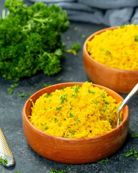 This light and fluffy 20 minute Yellow Rice is buttery, steamed in savory chicken broth, and seasoned with fragrant classic Spanish spices! #yellowrice #recipe Yellow Mexican Rice, Mediterranean Yellow Rice, Vigo Yellow Rice Recipe, Authentic Yellow Rice, Yellow Basmati Rice, Easy Healthy Cooking, Chicken And Yellow Rice, Yellow Rice Recipes, Rice Side Dish Recipes