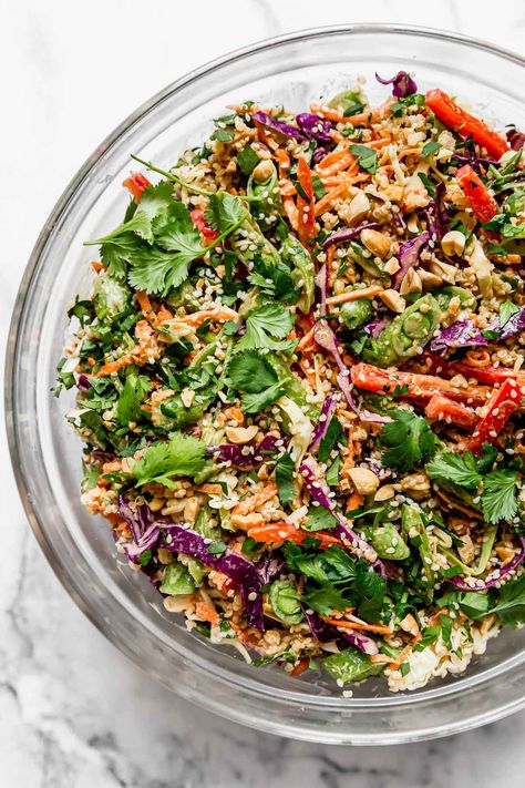 Peanut Quinoa Salad, Weekend Meal Prep, Greek Quinoa Salad, Colorful Veggies, Real Food Dietitians, Peanut Dressing, Thai Peanut, Tasty Meat, Broccoli Slaw