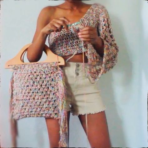 Handmade Accessories, Crochet Bag, Hold On, Instagram Profile, Yarn, Crochet, Instagram