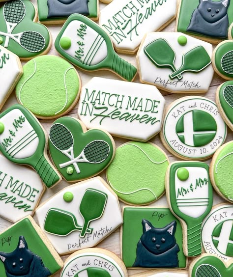 Pickleball Cookies Decorated, Pickleball Cookies, Apres Ski Sweater, Ladybug Pv, Royal Iced Cookies, Bridal Shower Cookies, Match Making, Iced Cookies, Royal Icing