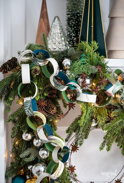 Diy Paper Chain, Diy Christmas Garlands, Christmas Garland Ideas, Diy Christmas Tree Garland, Christmas Paper Chains, Christmas Lights Garland, Vintage Christmas Lights, Garland Ideas, Diy Christmas Garland