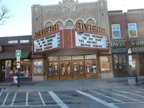 Riviera Theater - North Tonawanda, New York Image Willow Creek, Buffalo New York, Good Neighbor, Buffalo Ny, Beautiful City, New York State, Buffalo Bills, Love People, Happy Place