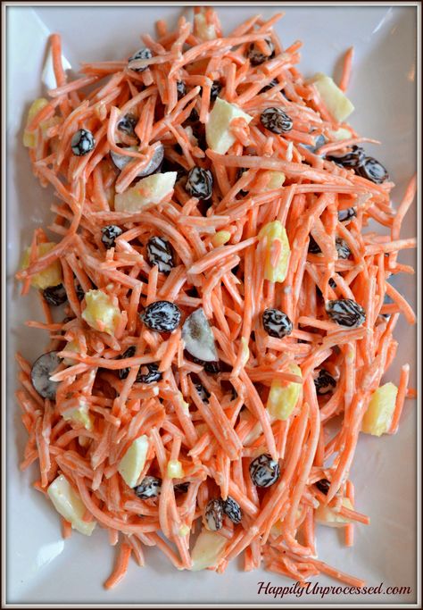 Raisin Salad, Carrot Raisin Salad, Carrot Salad Recipes, Cold Salads, Fruit Trays, Super Salads, Grape Recipes, Mango Salad, Carrot Salad