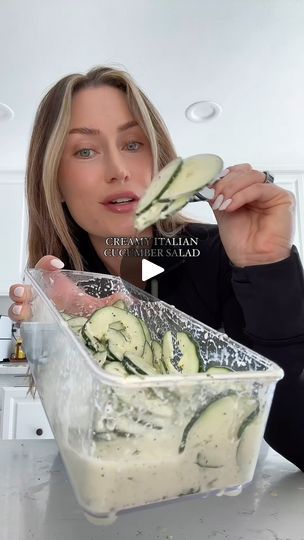 Creamy Italian Cucumber Salad, Italian Cucumber Salad, Vegetable Video, Scotch Pie Recipe, Recipe Using Tortillas, Recipes Salads, Side Items, Creamy Cucumber Salad, Creamy Cucumbers